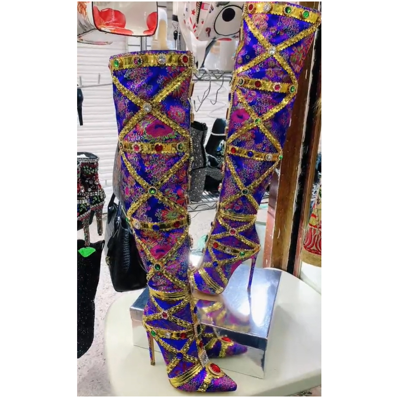 Botas de Cano Alto Multicolori - Embroidery Yes avaliação e preço